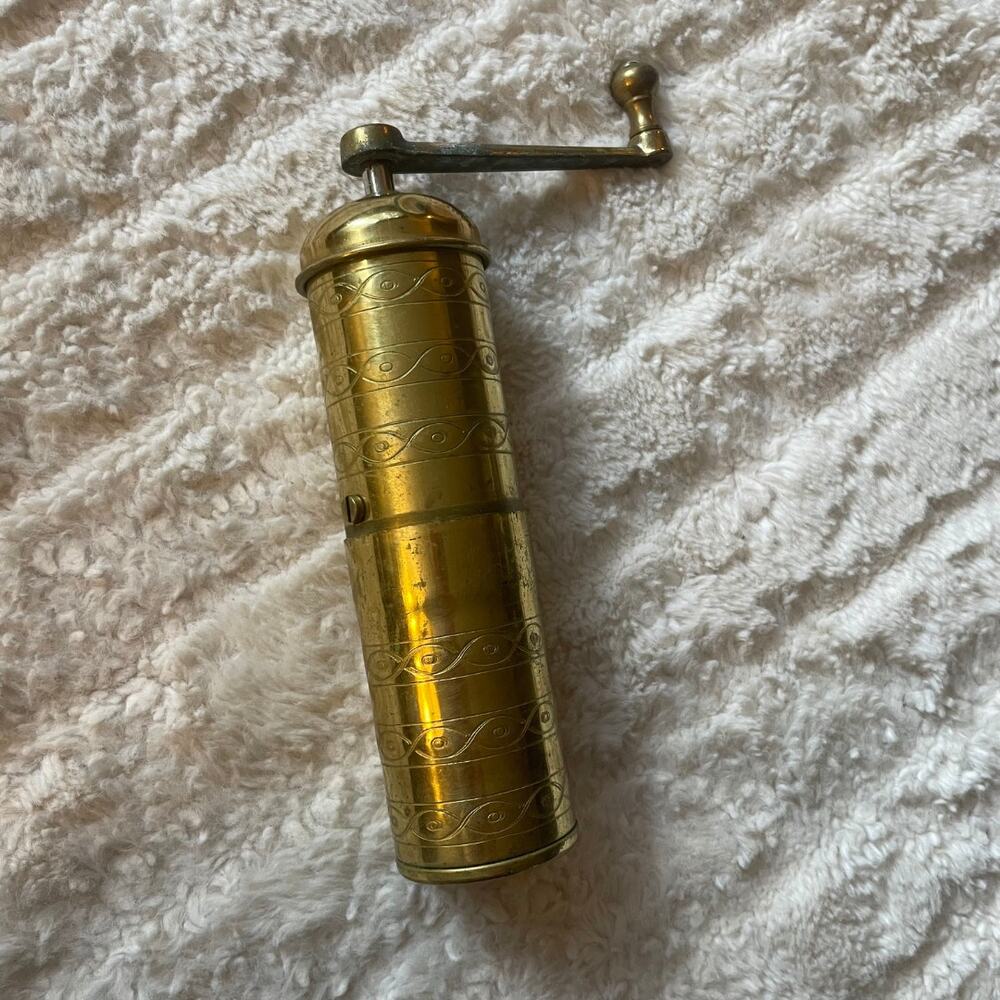 ZASSENHAUS coffee mill hand crank pepper grinder brass etched design Germany